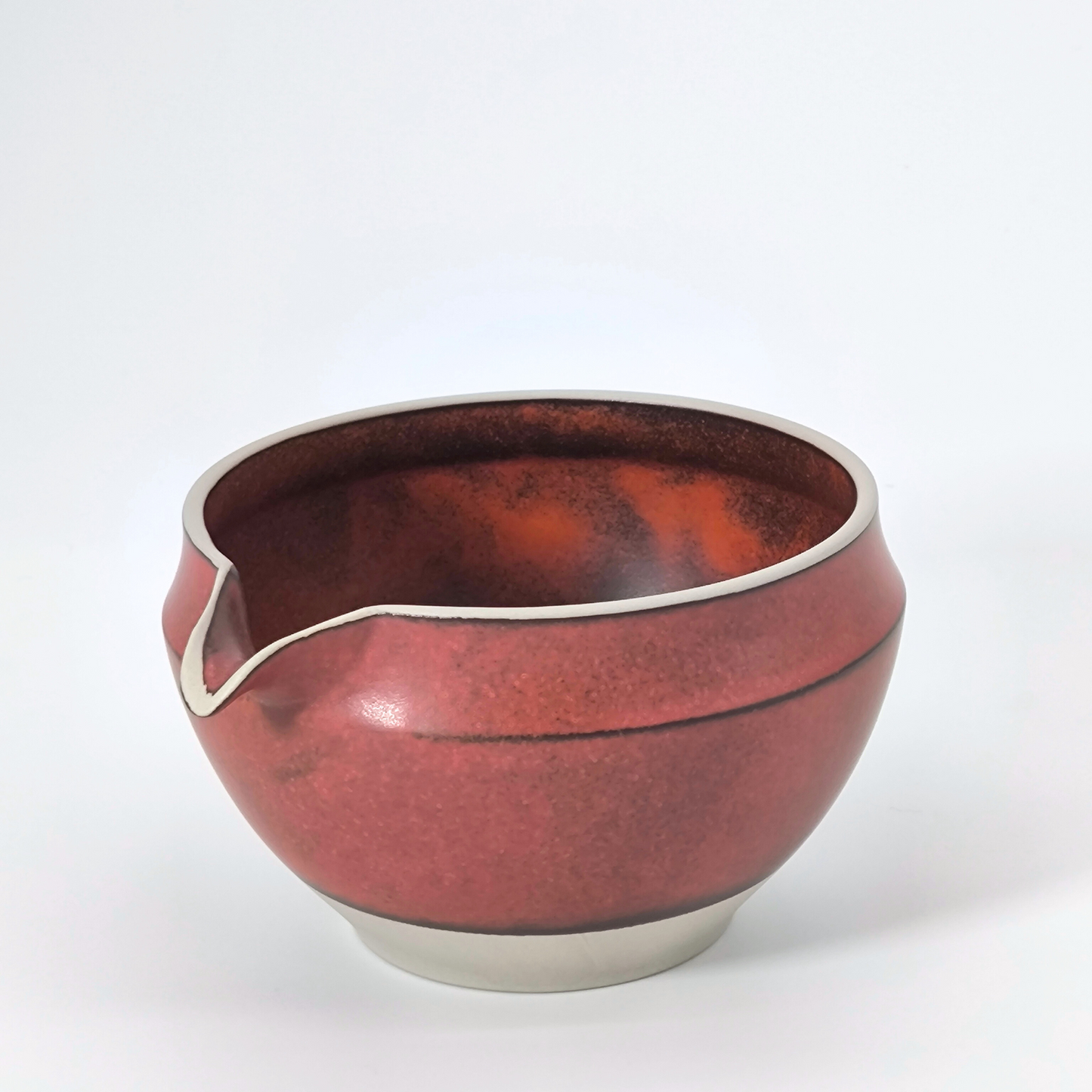 片口抹茶碗（ 晩照・赤色） / Katakuchi Matcha Bowl – “ Bansho” Red(International)